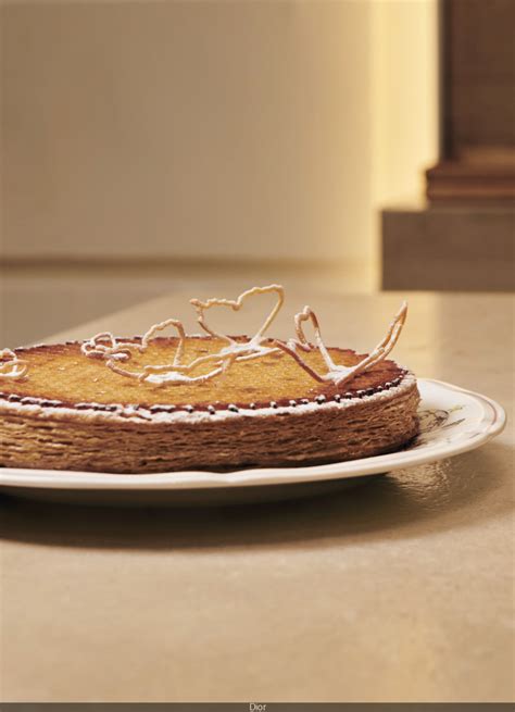 galette dior prix|La galette des Rois 2024 griffée Dior par Jean Imbert, .